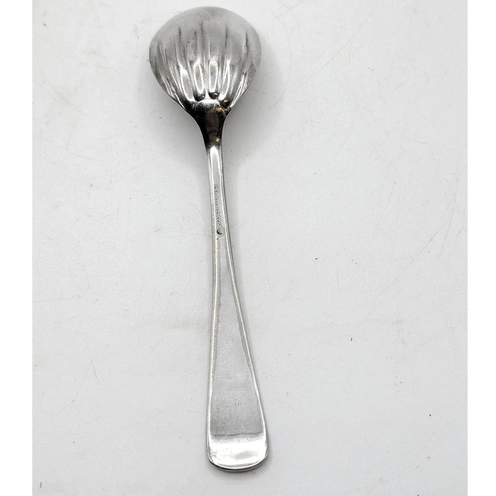 Vtg 1847 Dundee Rogers Bros Sugar Spoon Silver Plate Fluted Shell Bowl Swirl
